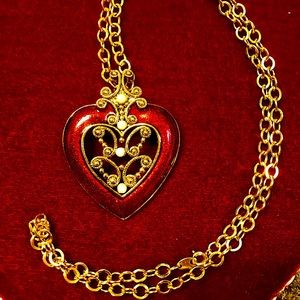 Queen of Hearts Costume Necklace